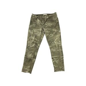 Levi's 711 Skinny Camo Cargo Pants Women's Size 31 Olive Green Distressed